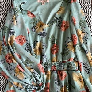 Philosophy Floral Blouse in Mint Green and Coral